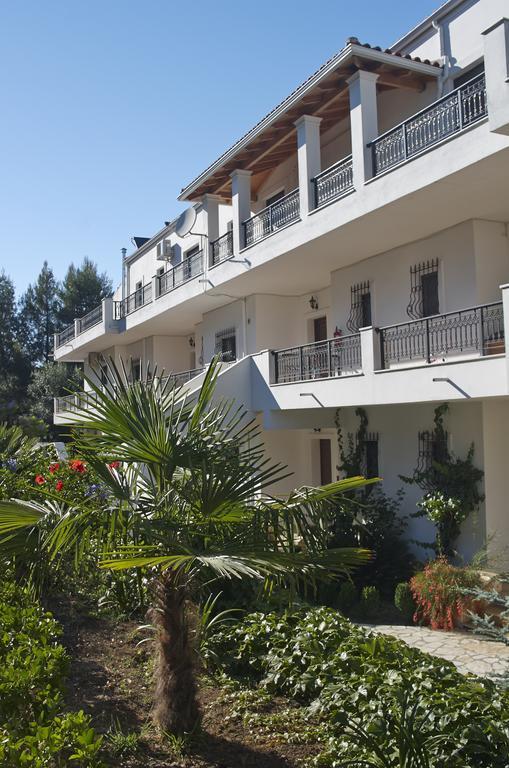 Marialice Apartment Dassia  Exterior foto